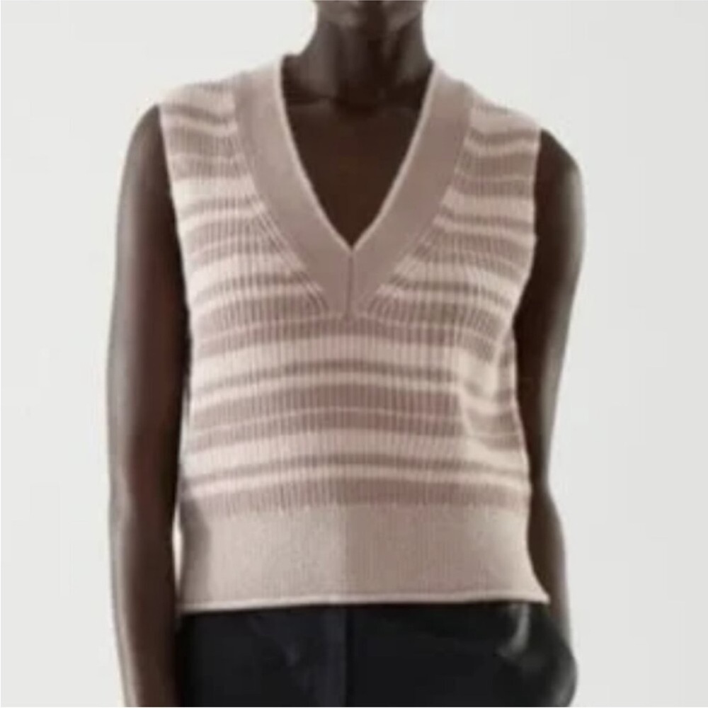 COS Striped V-Neck Vest Knitted Sleeveless Size medium beige - Picture 6 of 6